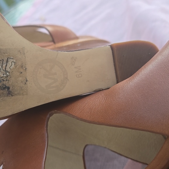 Michael Kors Sandals - Picture 10 of 10